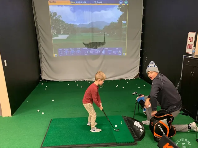 The clubhouse and practice area at Meadow Springs.