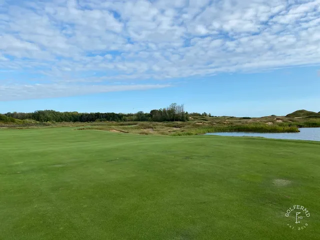 A turning fairway on the Straits Course, bending toward Lake Michigan.